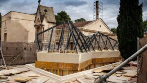 ALCOY. ALICANTE. OBRAS EN EL PANTEON DE CAMILO SESTO DICIEMBRE 2023